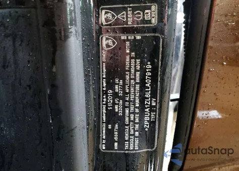 2020 Lamborghini Urus z USA, uszkodzony, nr VIN ZPBUA1ZL6LLA07919